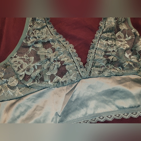 Real lingerie mint green lacy bralette XL - Picture 3 of 8